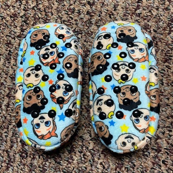 Infant Cocomelon Slippers - Picture 2 of 2